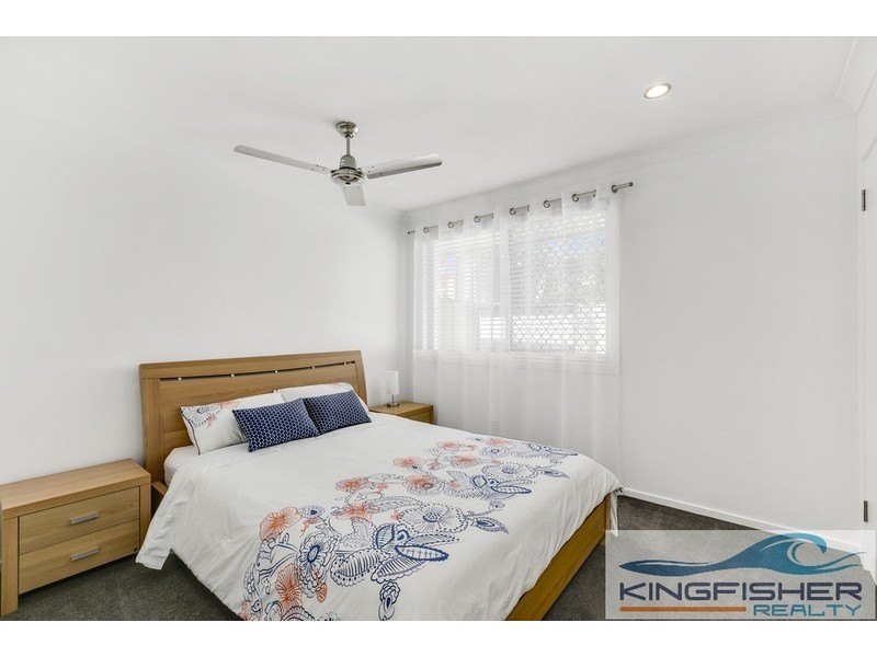 68 Acanthus Avenue, Burleigh Waters QLD 4220