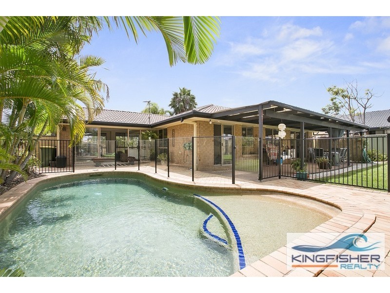 156 Christine Avenue, Burleigh Waters QLD 4220