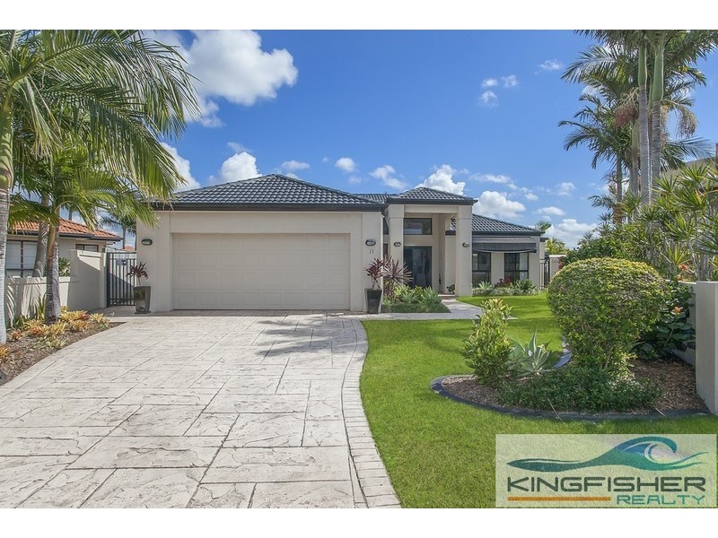 11 Crozet Court, Burleigh Waters QLD 4220