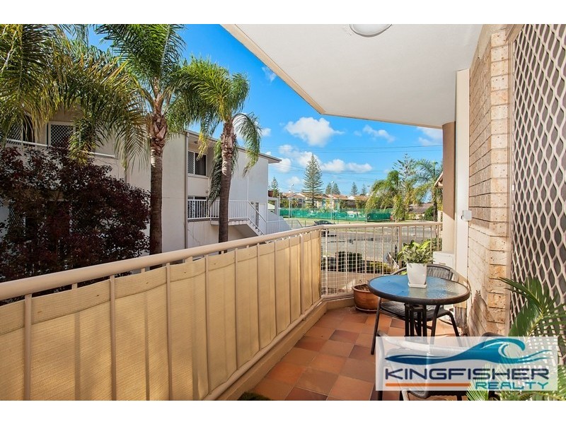 5/2032 Gold Coast Highway, Miami QLD 4220