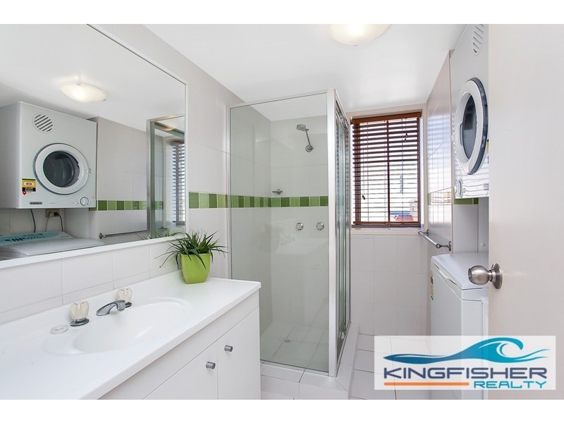 5/2032 Gold Coast Highway, Miami QLD 4220