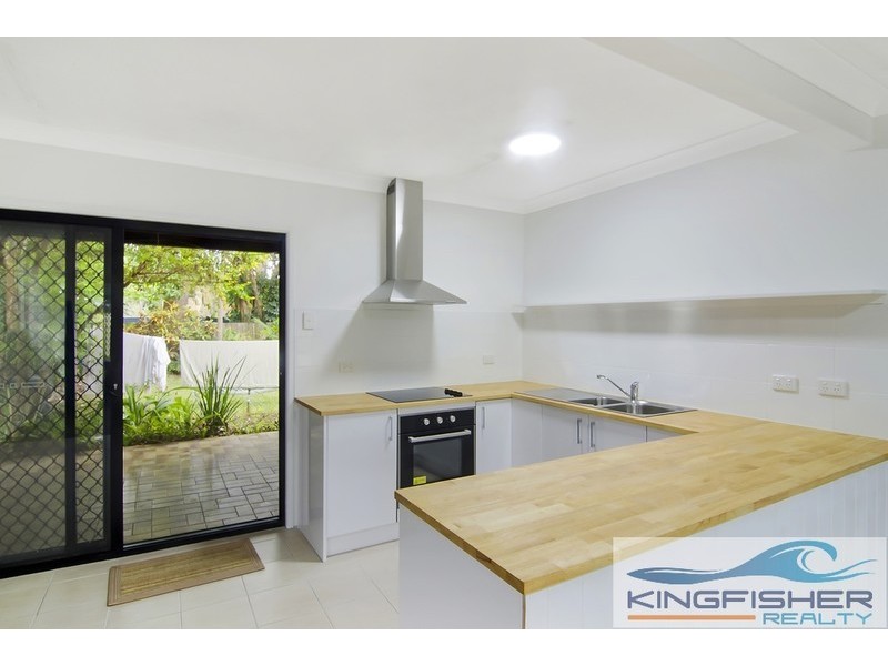 21A Celebes Avenue, Palm Beach QLD 4221