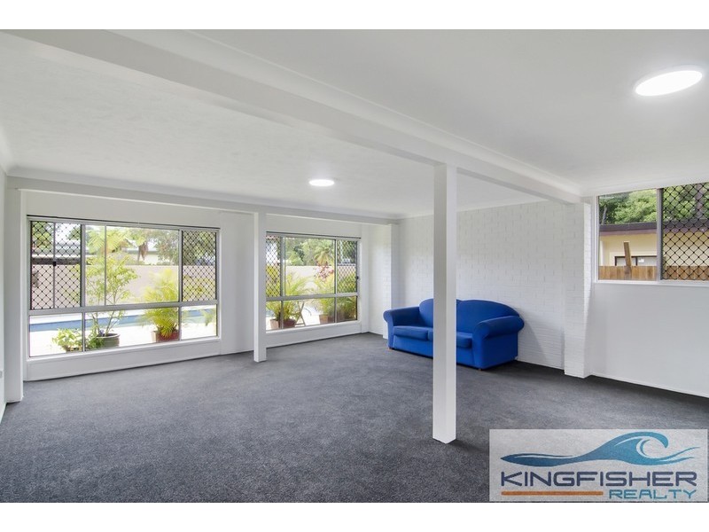 21A Celebes Avenue, Palm Beach QLD 4221