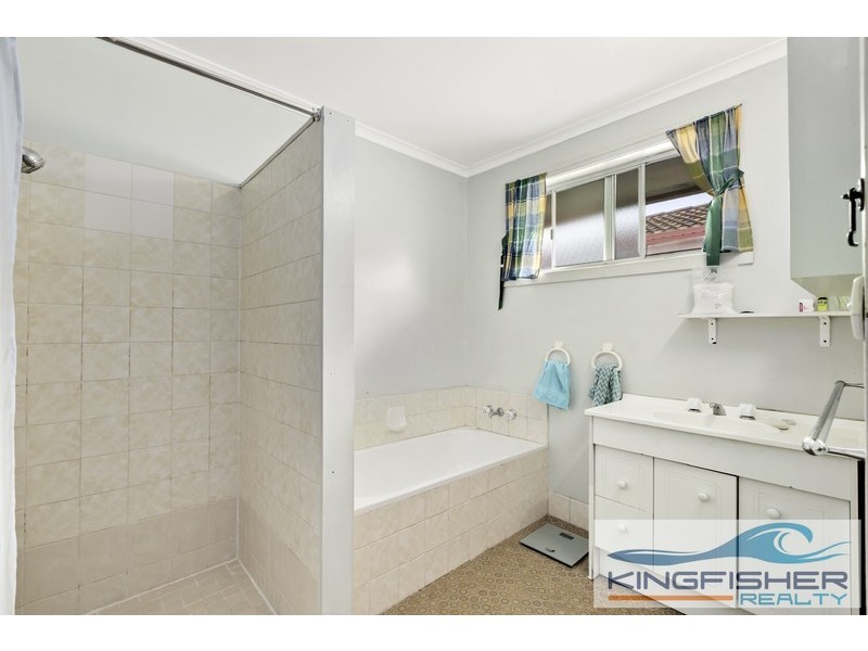 59 Burleigh Street, Burleigh Waters QLD 4220