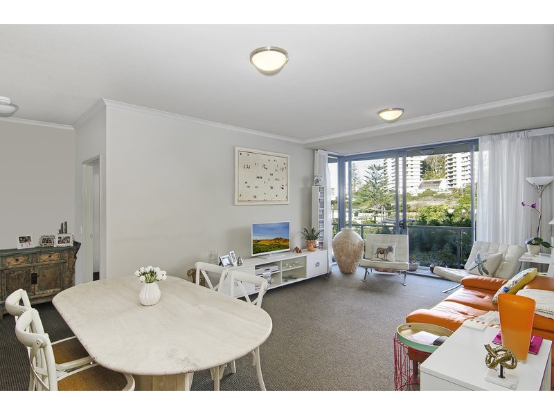 2012/1 Ocean Street, Burleigh Heads QLD 4220