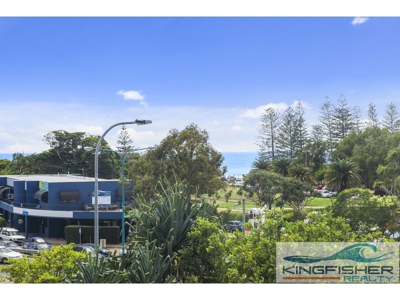 2012/1 Ocean Street, Burleigh Heads QLD 4220