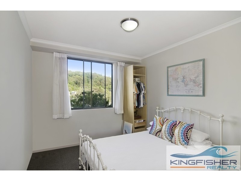 2012/1 Ocean Street, Burleigh Heads QLD 4220