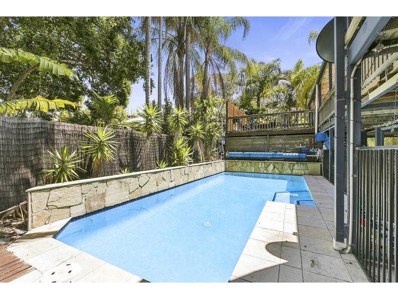 70 Tabilban Street, Burleigh Heads QLD 4220
