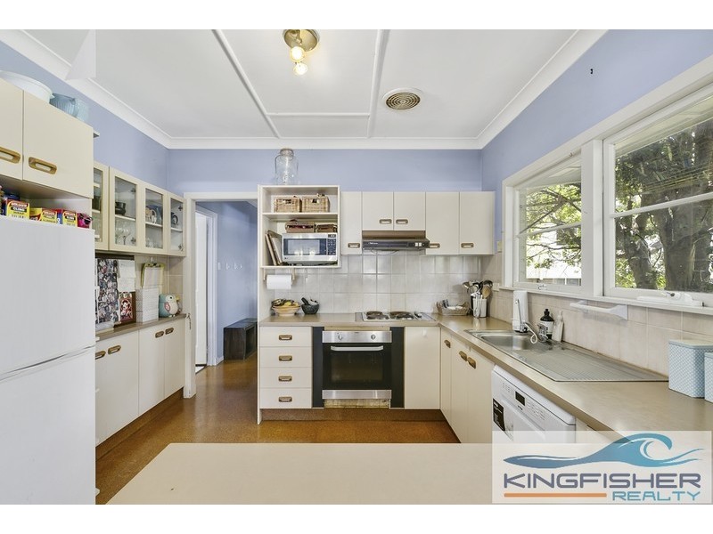 70 Tabilban Street, Burleigh Heads QLD 4220