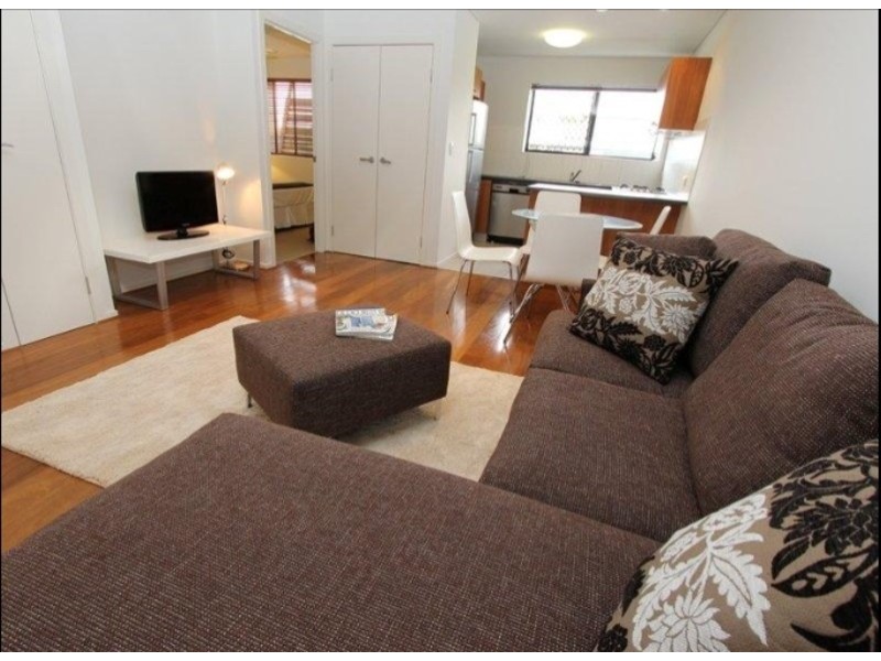 35 Jamieson Street, Bulimba QLD 4171