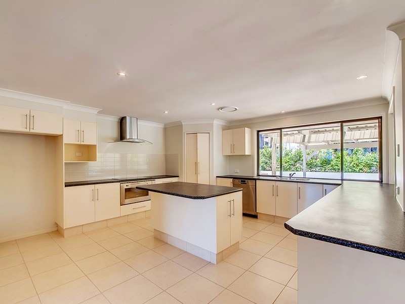 39 Bertana Drive, Mudgeeraba QLD 4213