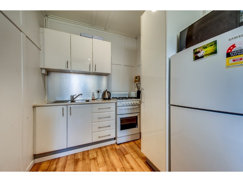 13 Paradise Street, West End QLD 4101