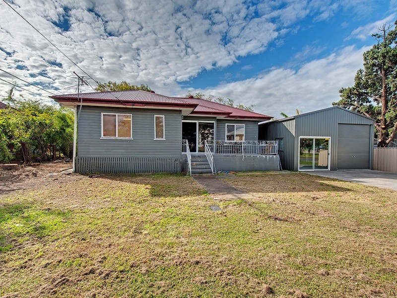 72 Meadow Avenue, Coopers Plains QLD 4108
