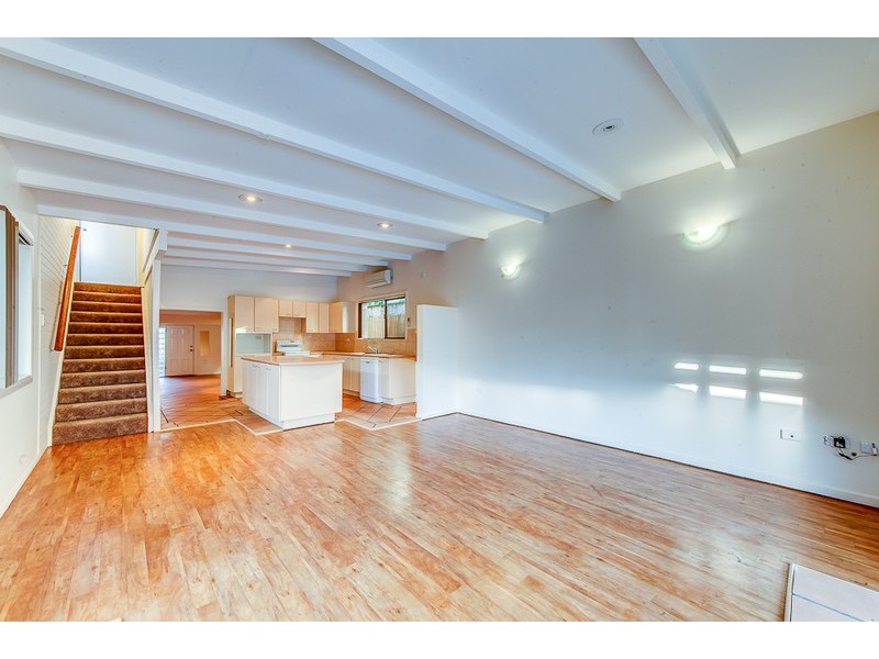 11 Alfred Street, Mermaid Beach QLD 4218