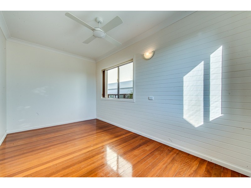 11 Alfred Street, Mermaid Beach QLD 4218