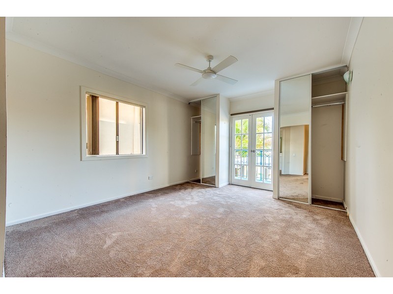 11 Alfred Street, Mermaid Beach QLD 4218