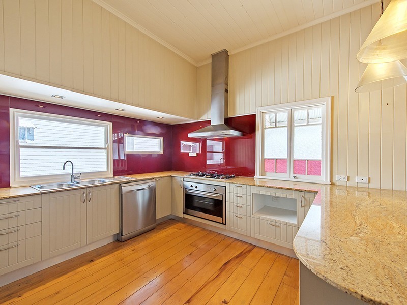 1A/284 Waterworks Road, Ashgrove QLD 4060