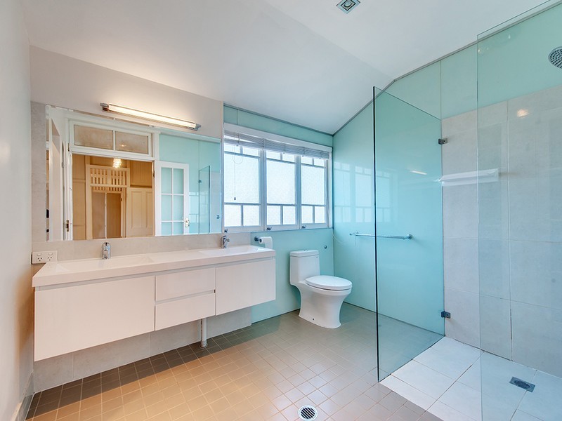 1A/284 Waterworks Road, Ashgrove QLD 4060