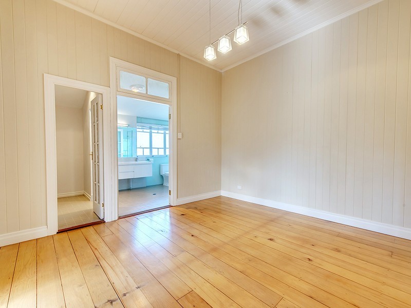 1A/284 Waterworks Road, Ashgrove QLD 4060