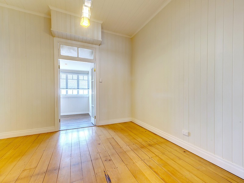 1A/284 Waterworks Road, Ashgrove QLD 4060