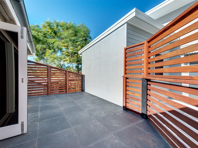 1A/284 Waterworks Road, Ashgrove QLD 4060