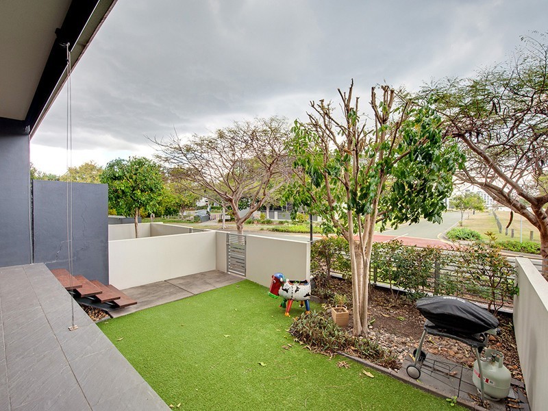 3/18 Riverbend Place, Bulimba QLD 4171