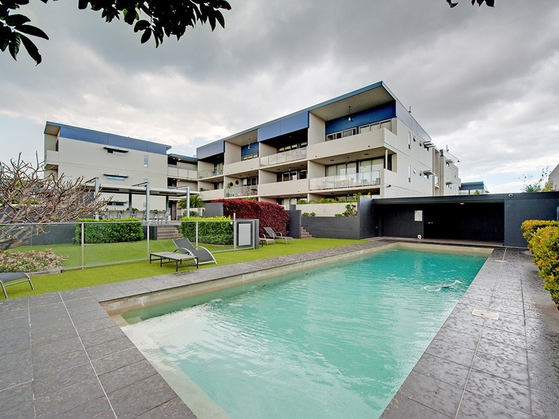 3/18 Riverbend Place, Bulimba QLD 4171