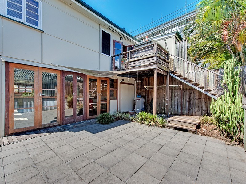 2/33 Bryden, Windsor QLD 4030