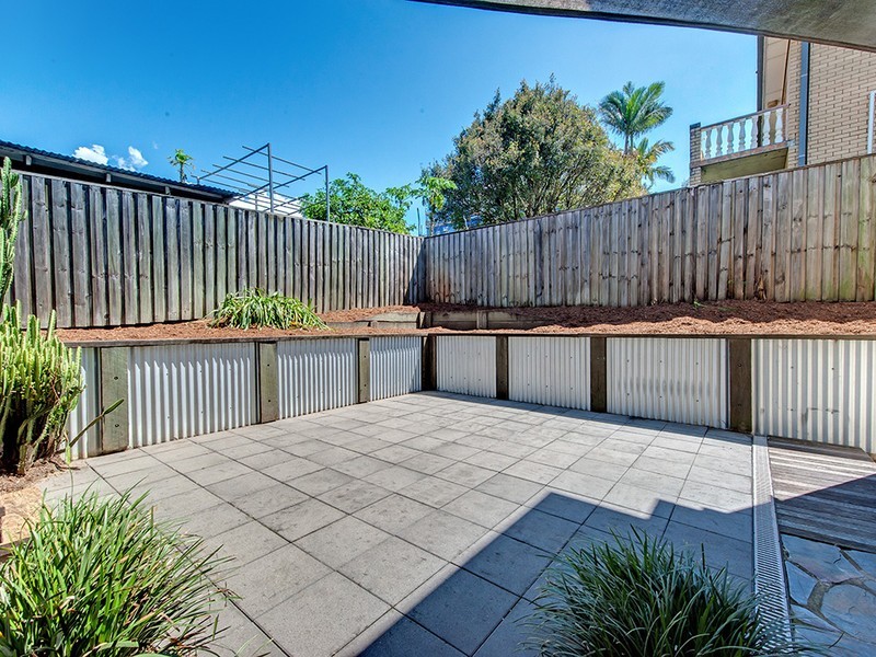 2/33 Bryden, Windsor QLD 4030