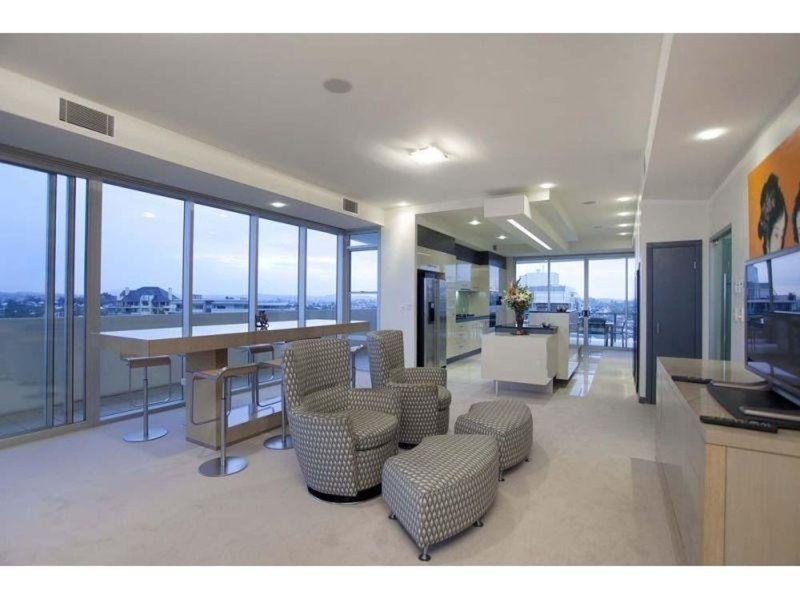98 Thorne Street, Kangaroo Point QLD 4169