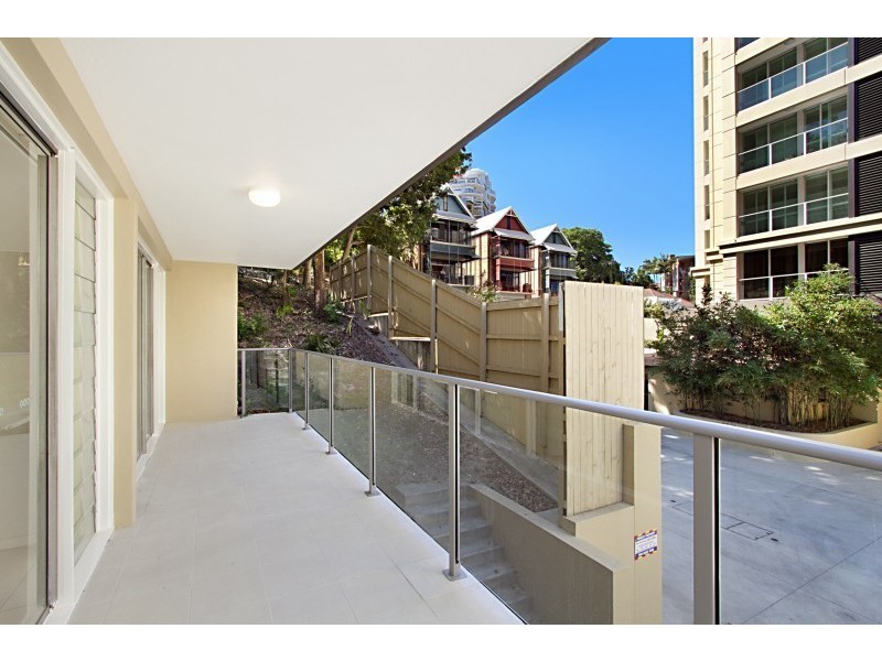 40 Castlebar Street, Kangaroo Point QLD 4169