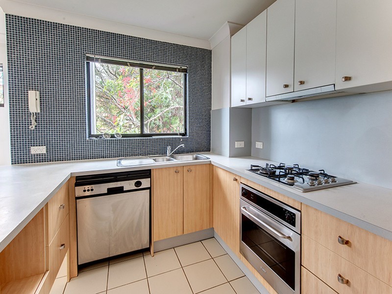 5/15 Kitchener, Coorparoo QLD 4151