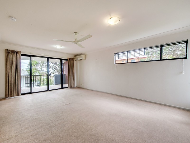 5/15 Kitchener, Coorparoo QLD 4151