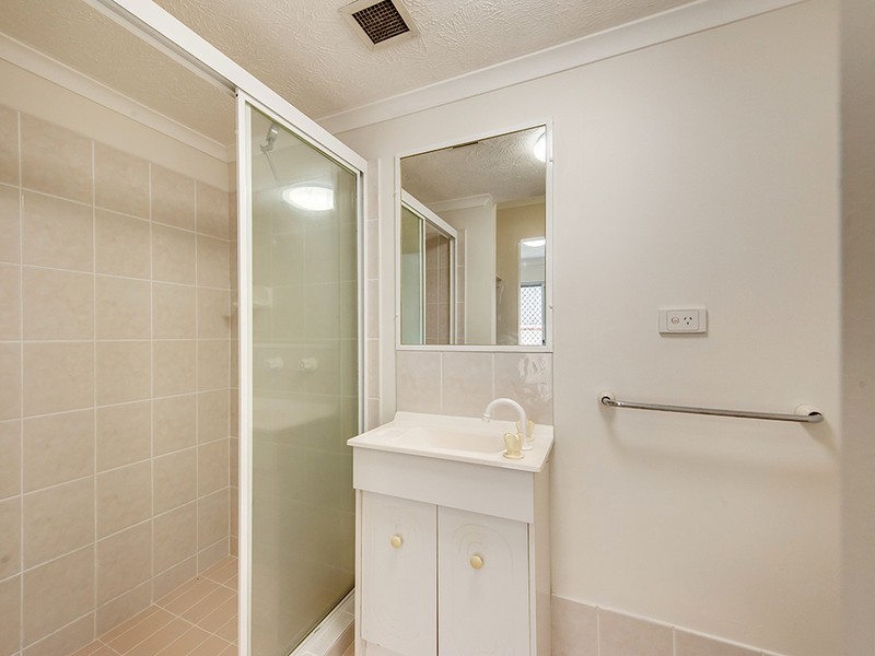11 Lima Street, Auchenflower QLD 4066