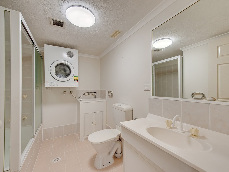 11 Lima Street, Auchenflower QLD 4066