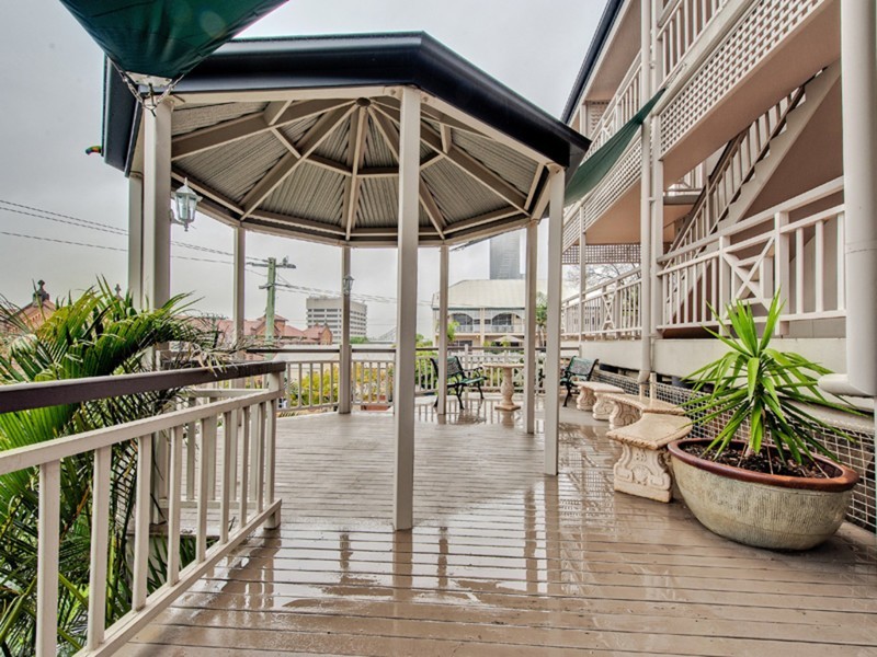 142 St Pauls Terrace, Spring Hill QLD 4000