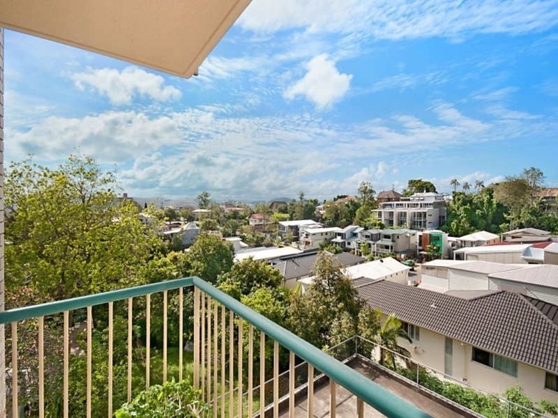 23 Beaconsfield Street, Highgate Hill QLD 4101