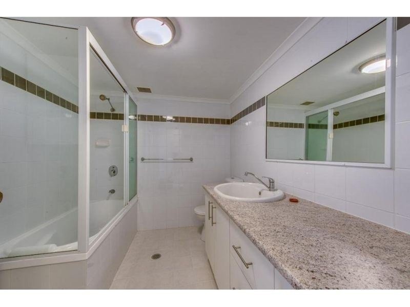 101 Dornoch Terrace, Highgate Hill QLD 4101