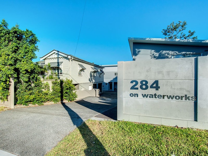 1B/284 Waterworks Road, Ashgrove QLD 4060