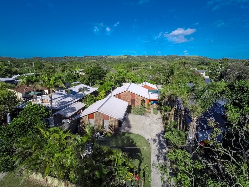 6 Brandon Street, Suffolk Park NSW 2481