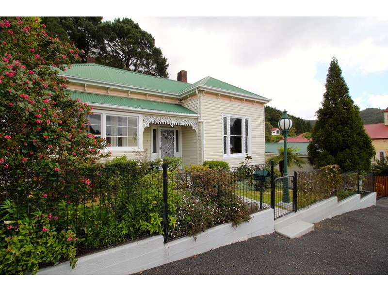 39 Cutten Street, Queenstown TAS 7467