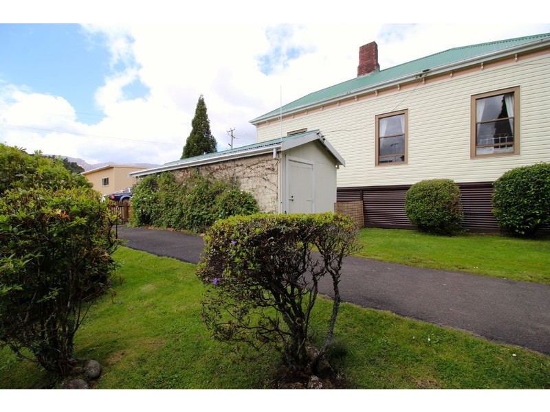 39 Cutten Street, Queenstown TAS 7467