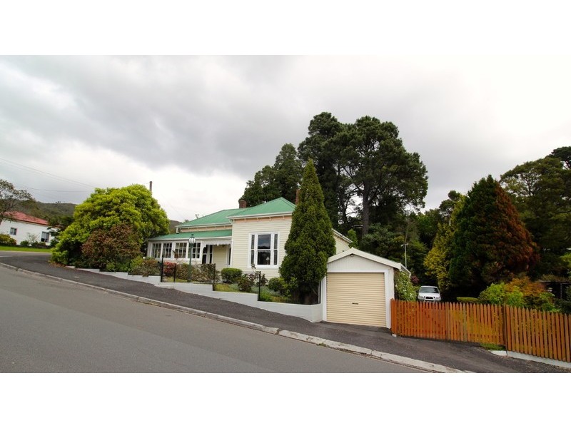 39 Cutten Street, Queenstown TAS 7467