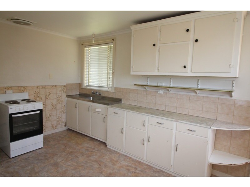 33 Ashwater Crescent, Penguin TAS 7316