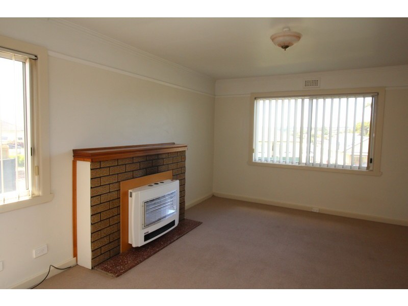 33 Ashwater Crescent, Penguin TAS 7316