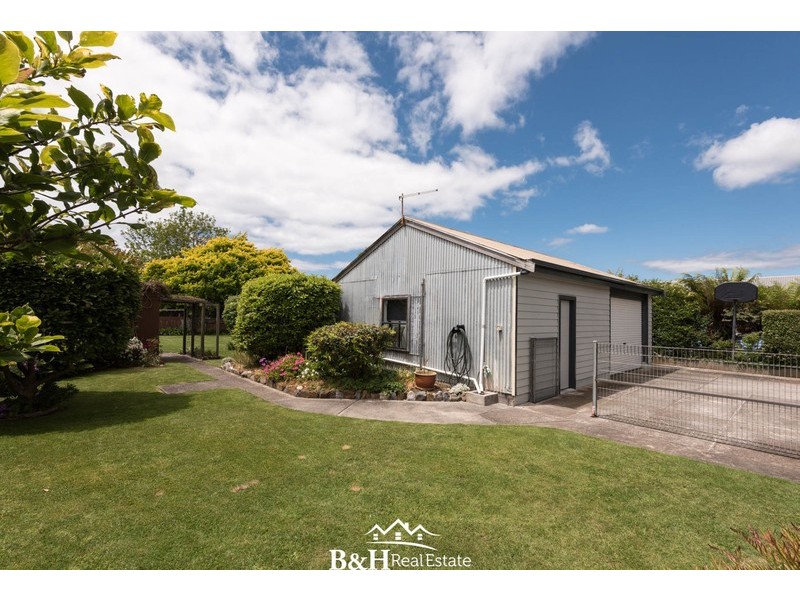 103 Main Street, Ulverstone TAS 7315