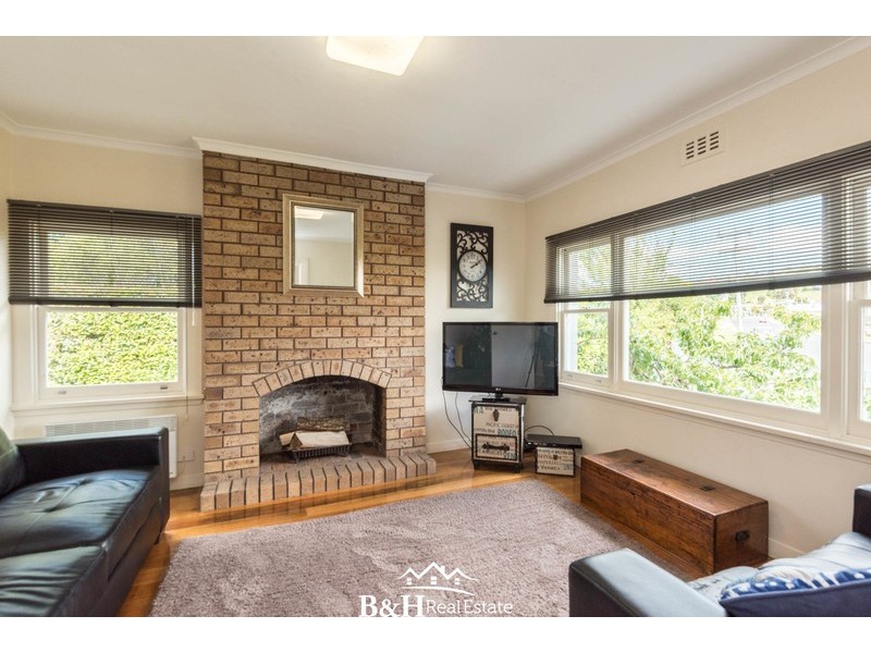 103 Main Street, Ulverstone TAS 7315