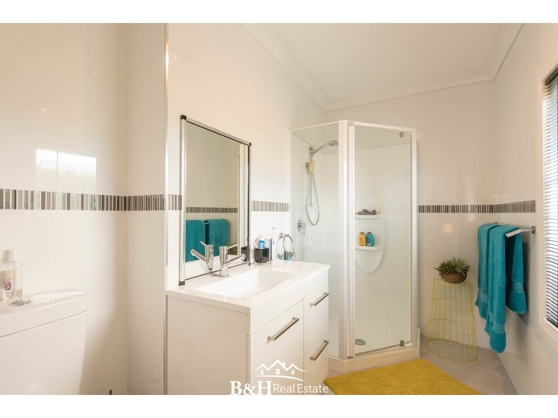 103 Main Street, Ulverstone TAS 7315