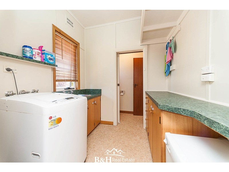 25 Waratah Crescent, East Ridgley TAS 7321