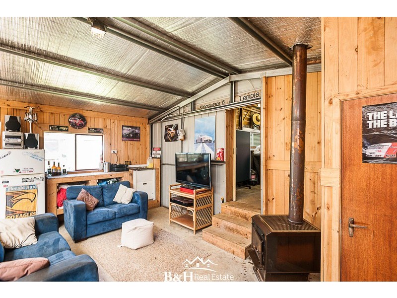 25 Waratah Crescent, East Ridgley TAS 7321